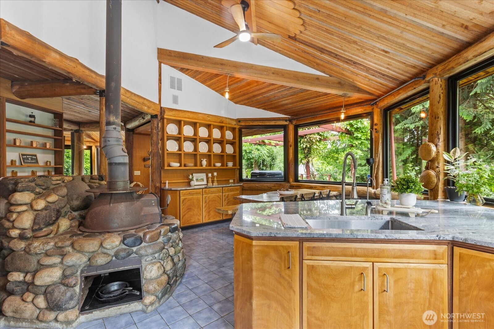 27346 Lake Cavanaugh Road Mount Vernon, WA 98274 - Photo 8 of 40
