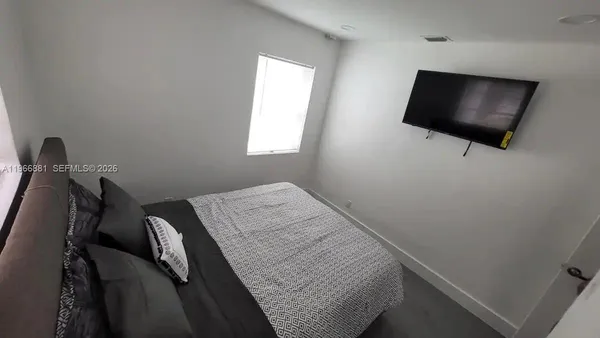 $2,050 | 821 Northeast 6th Street, Unit 1, Hallandale Beach, FL 33009