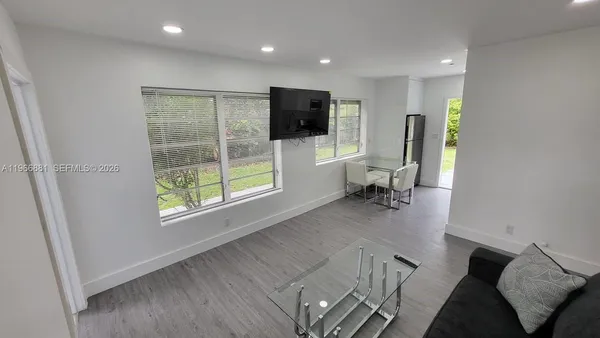 $2,050 | 821 Northeast 6th Street, Unit 1, Hallandale Beach, FL 33009