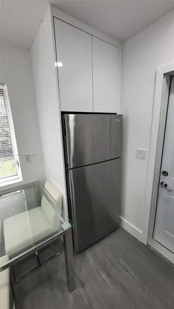 $2,050 | 821 Northeast 6th Street, Unit 1, Hallandale Beach, FL 33009