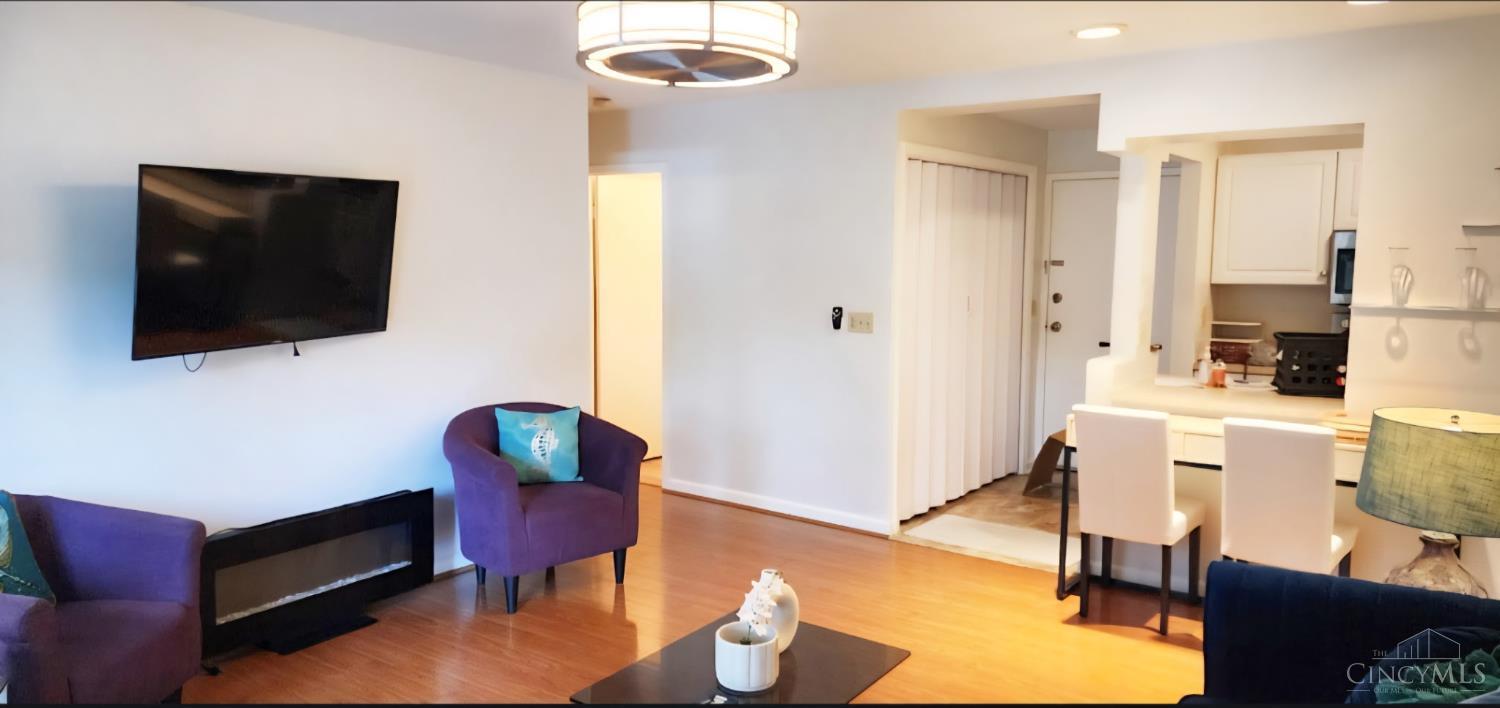 1815 William Howard Taft Road, Unit 207 Cincinnati, OH 45206 - Photo 8 of 23