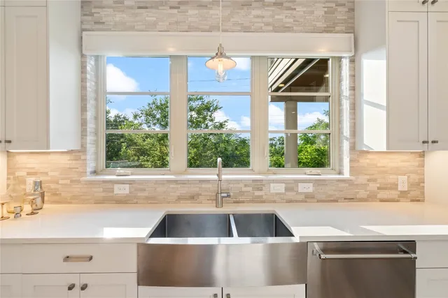 $2,499,000 | 2902 Cedarview Drive, Austin, TX 78704