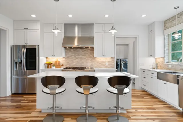 $2,499,000 | 2902 Cedarview Drive, Austin, TX 78704