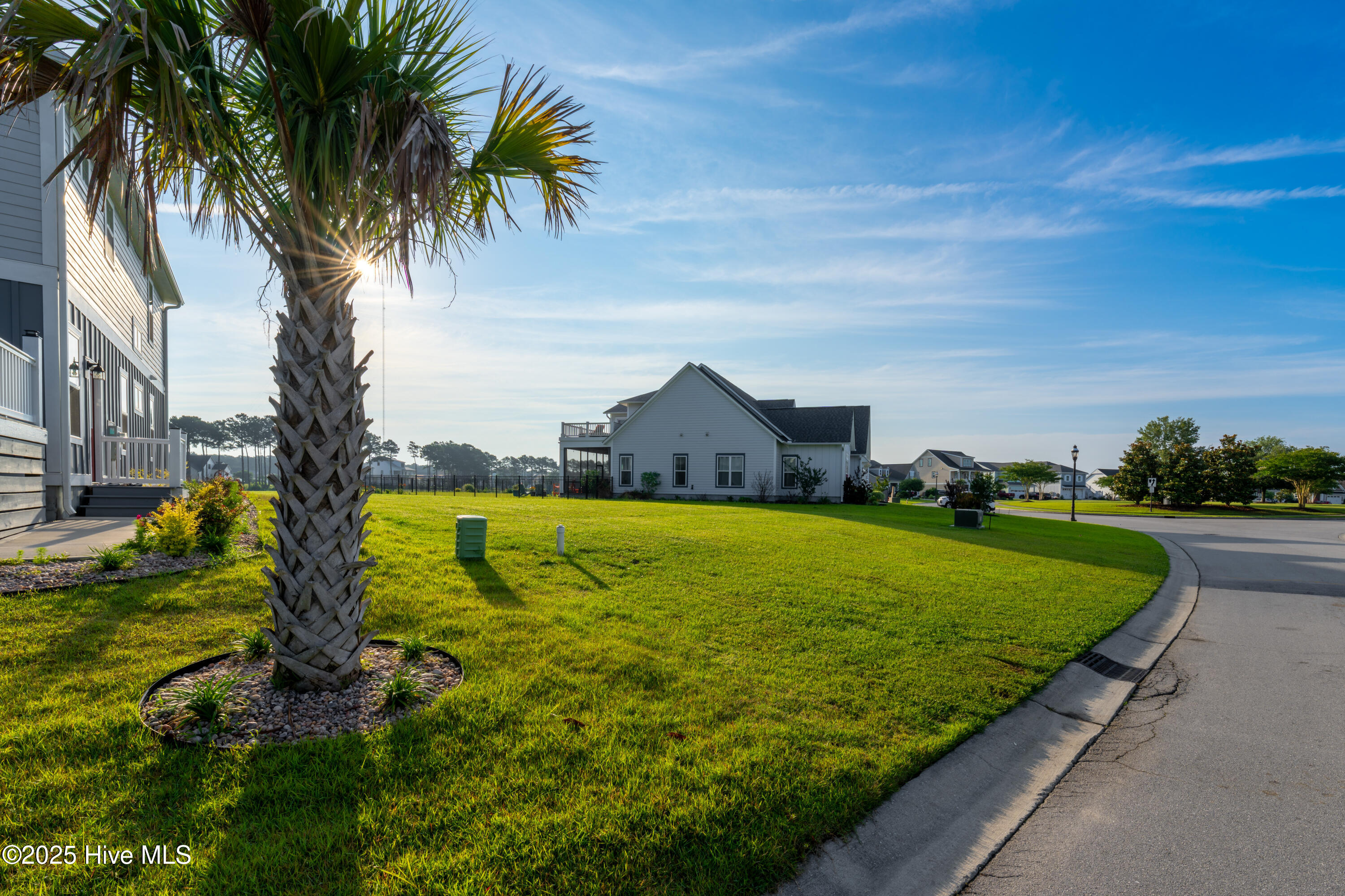 367 Summerhouse Drive Holly Ridge, NC 28445 - Photo 9 of 31 Left Front of lot