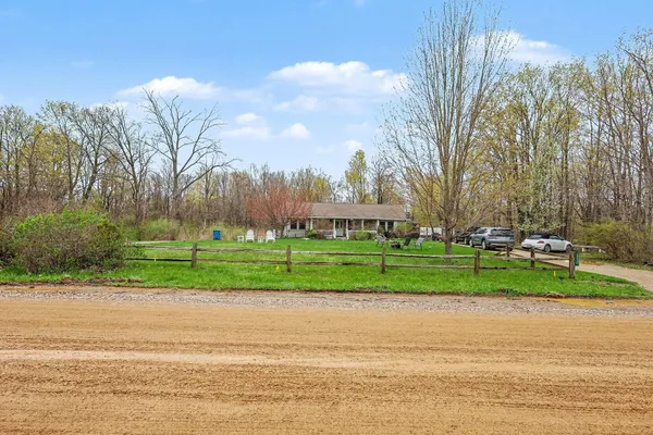 $489,900 | 6675 122nd Avenue, Fennville, MI 49408