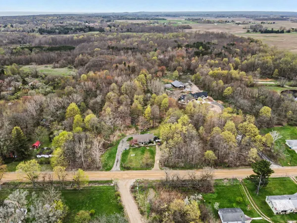 $489,900 | 6675 122nd Avenue, Fennville, MI 49408