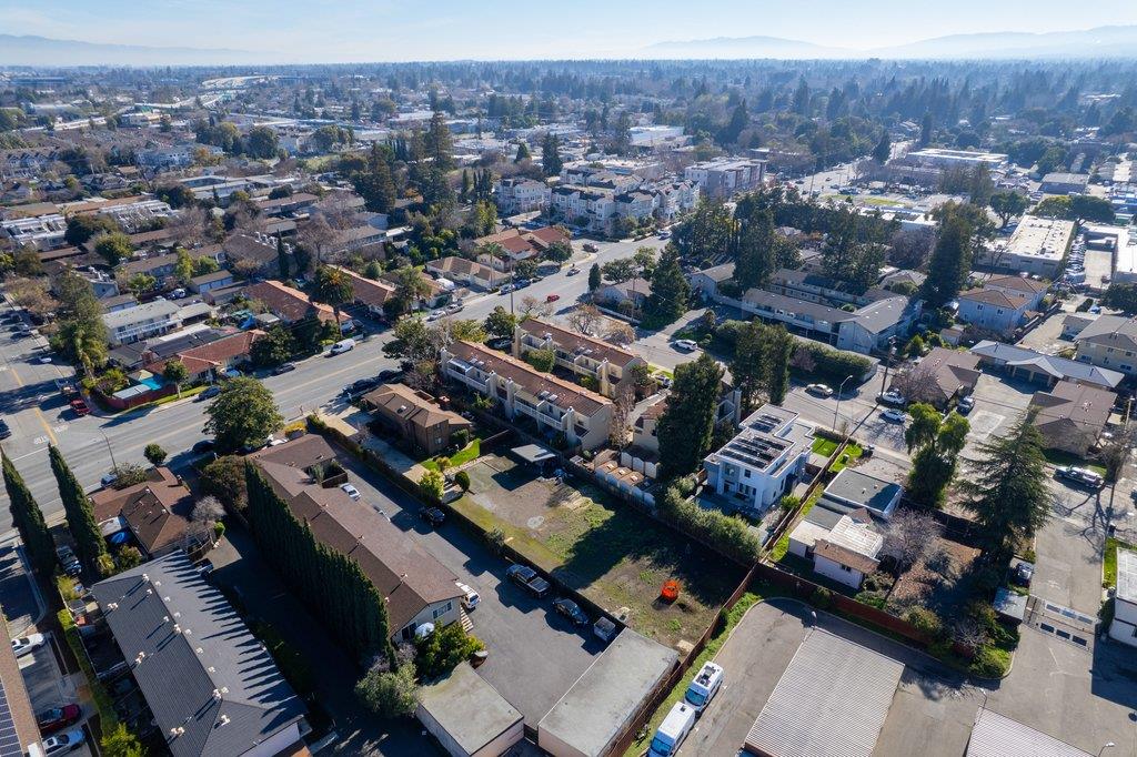 888 North Rengstorff Avenue Mountain View, CA 94043 - Photo 19 of 20 an aerial view of multiple house