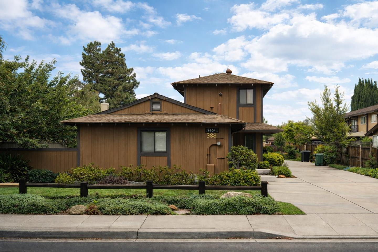 888 North Rengstorff Avenue Mountain View, CA 94043 - Photo 2 of 20 a front view of a house with a yard