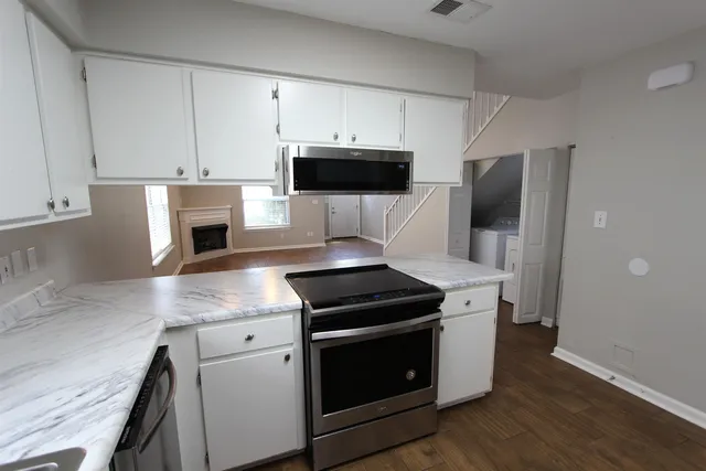 $1,550 | 2534 Golden Park Lane, Tallahassee, FL 32303