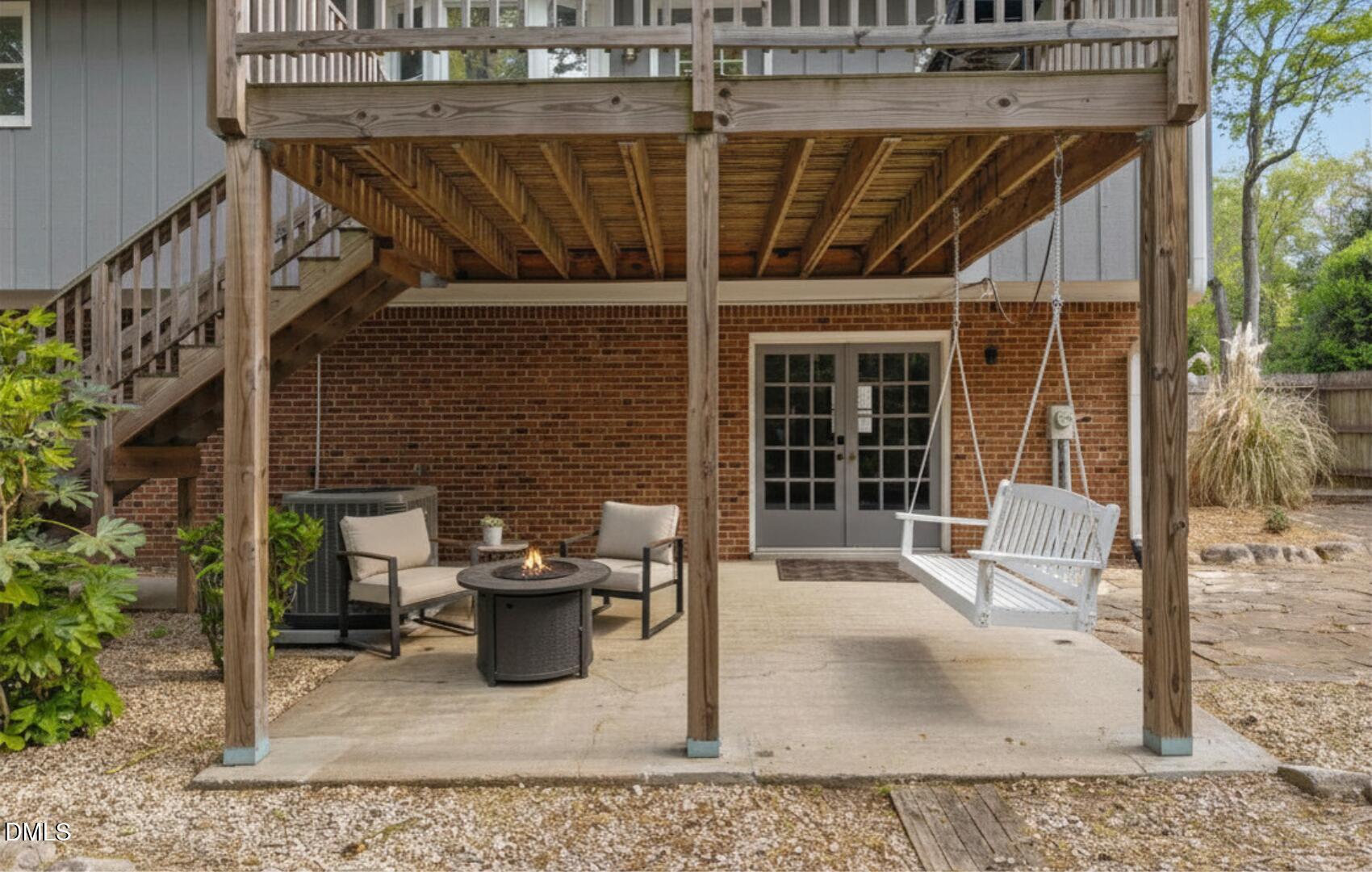 1108 Paine Court Raleigh, NC 27609 - Photo 17 of 43 back patio