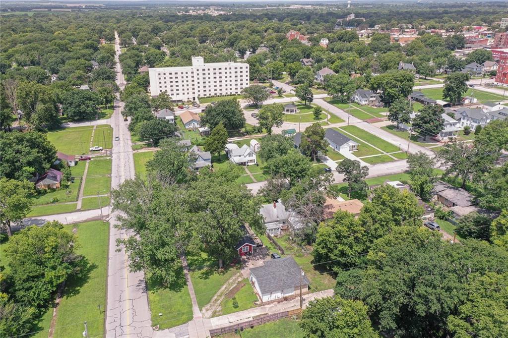 416 South 6th Street Independence, KS 67301 - Photo 32 of 34