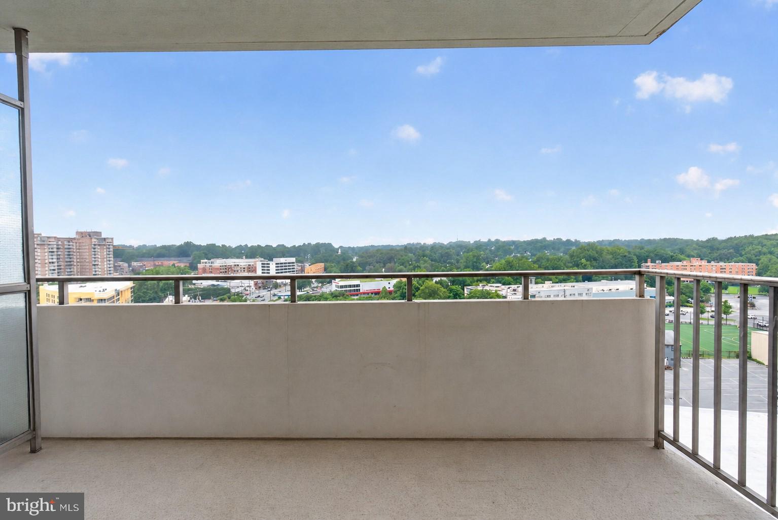 5101 River Road, Unit 1515 Bethesda, MD 20816 - Photo 18 of 33 Balcony faces North