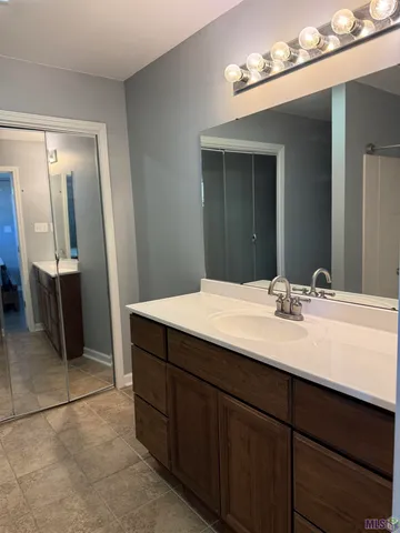 $185,000 | 345 Robyn Street, Gray, LA 70359