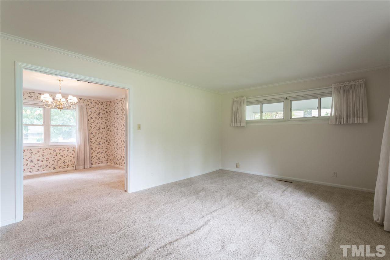3131 Hope Valley Road Durham, NC 27707 - Photo 11 of 30 Gallery Image 11