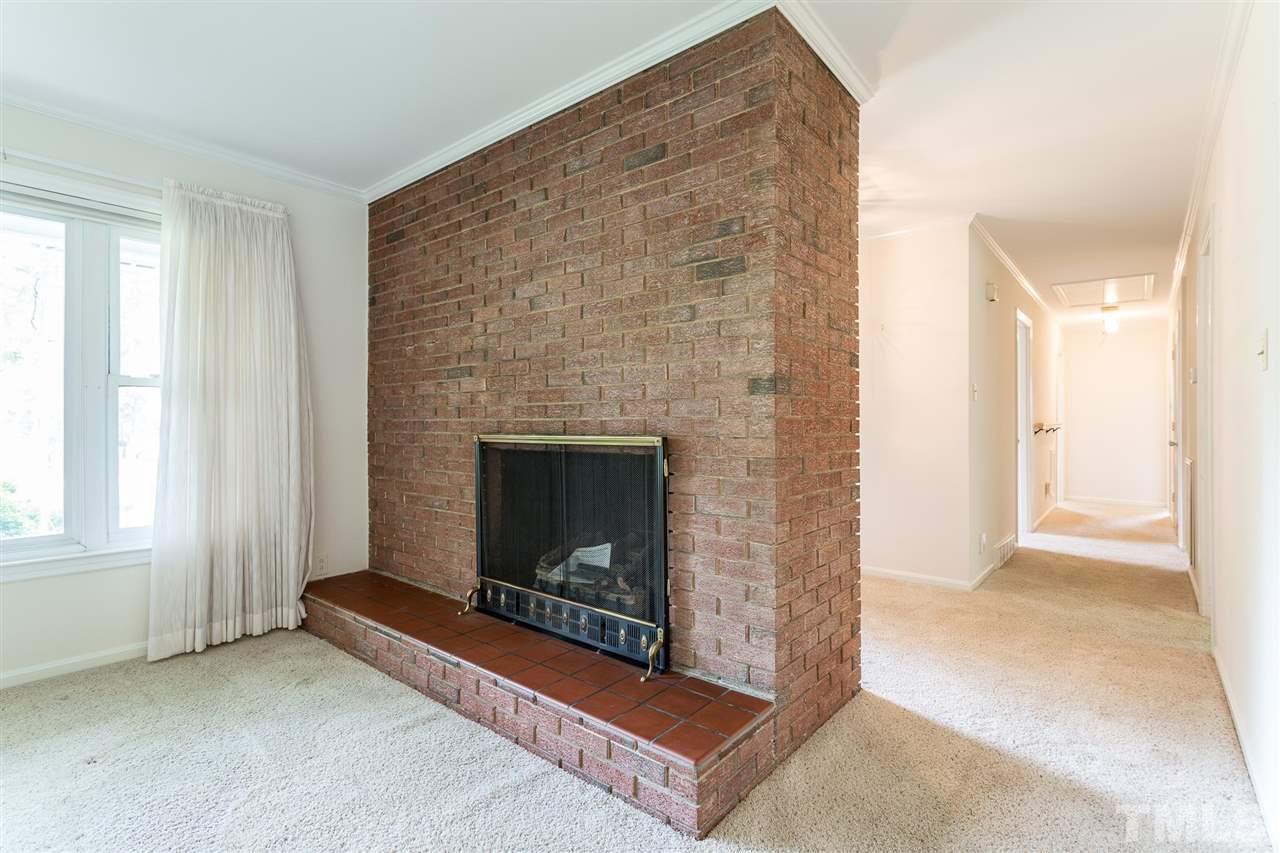 3131 Hope Valley Road Durham, NC 27707 - Photo 12 of 30 Gallery Image 12