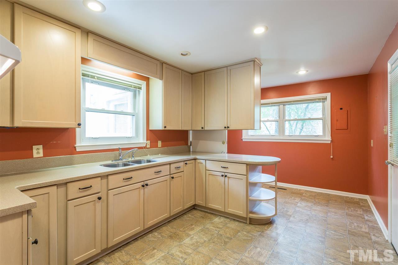 3131 Hope Valley Road Durham, NC 27707 - Photo 17 of 30 Gallery Image 17