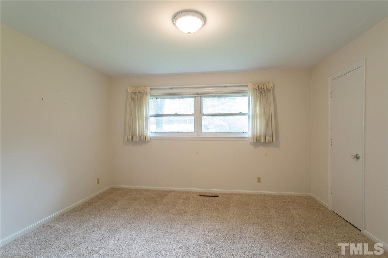 3131 Hope Valley Road Durham, NC 27707 - Photo 23 of 30 Gallery Image 23