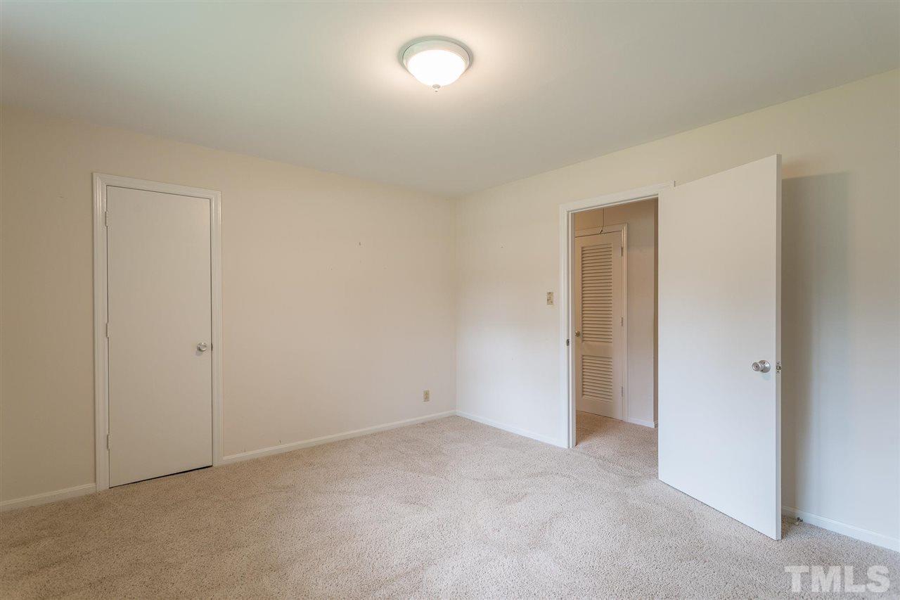 3131 Hope Valley Road Durham, NC 27707 - Photo 24 of 30 Gallery Image 24