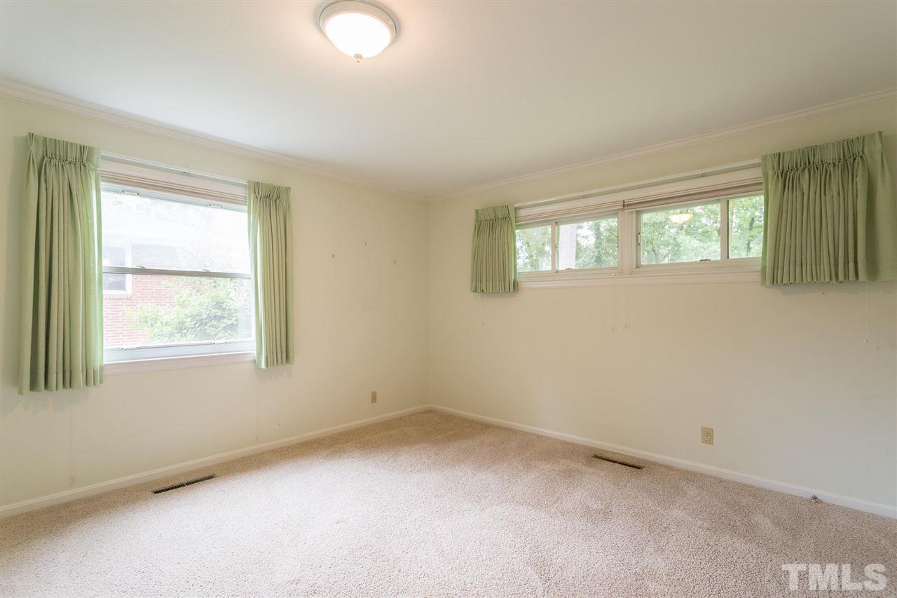3131 Hope Valley Road Durham, NC 27707 - Photo 28 of 30 Gallery Image 28