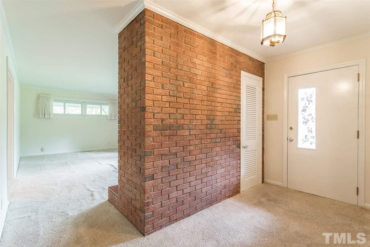 3131 Hope Valley Road Durham, NC 27707 - Photo 7 of 30 Gallery Image 7