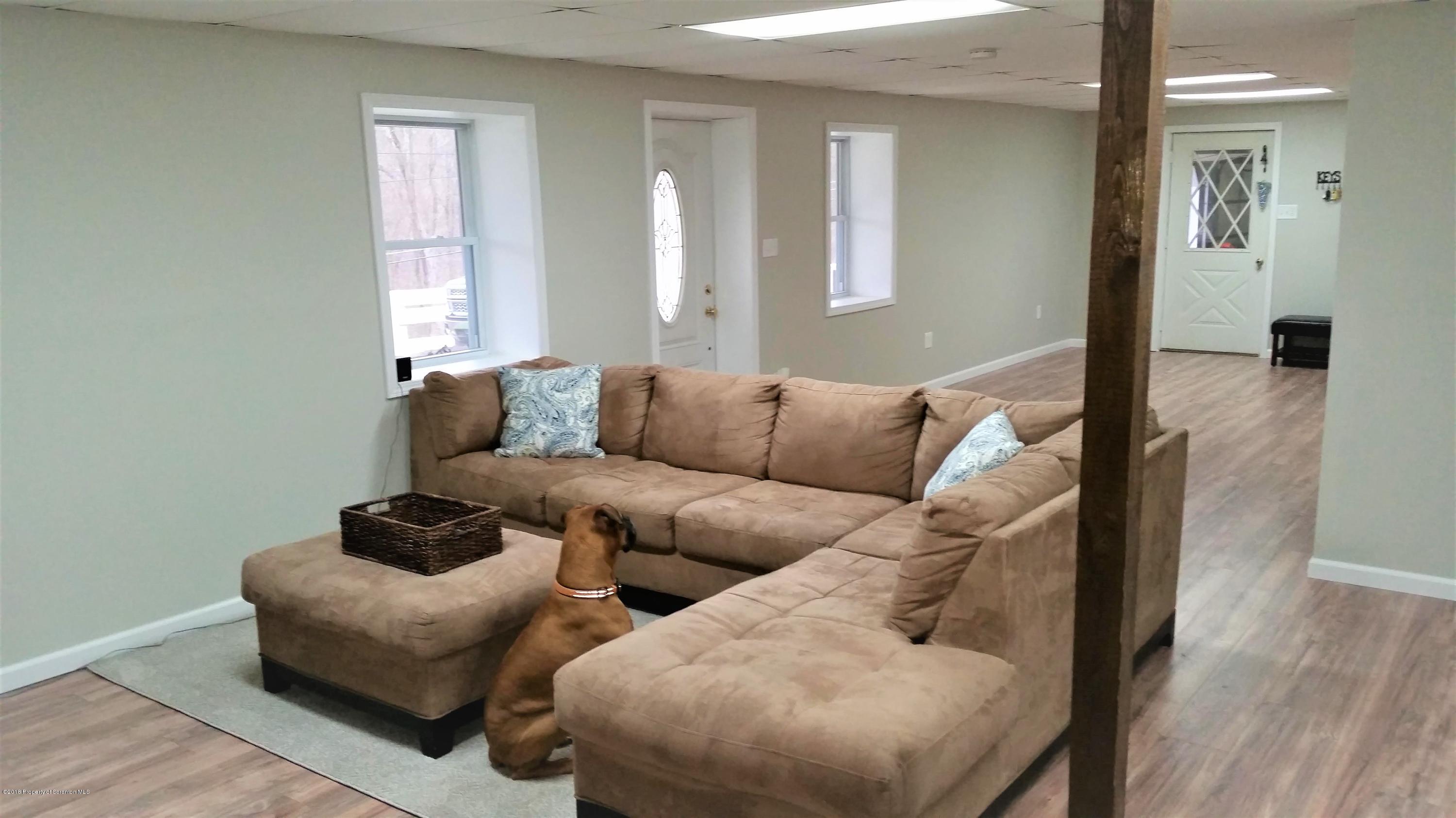 155 Riverside Drive Factoryville, PA 18419 - Photo 14 of 28 Gallery Image 14