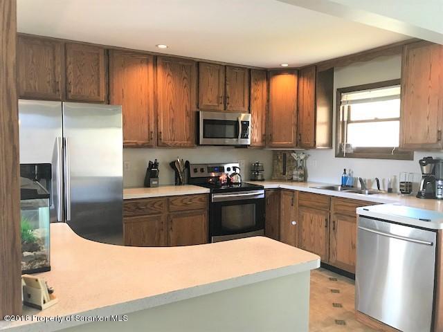 155 Riverside Drive Factoryville, PA 18419 - Photo 8 of 28 Gallery Image 8
