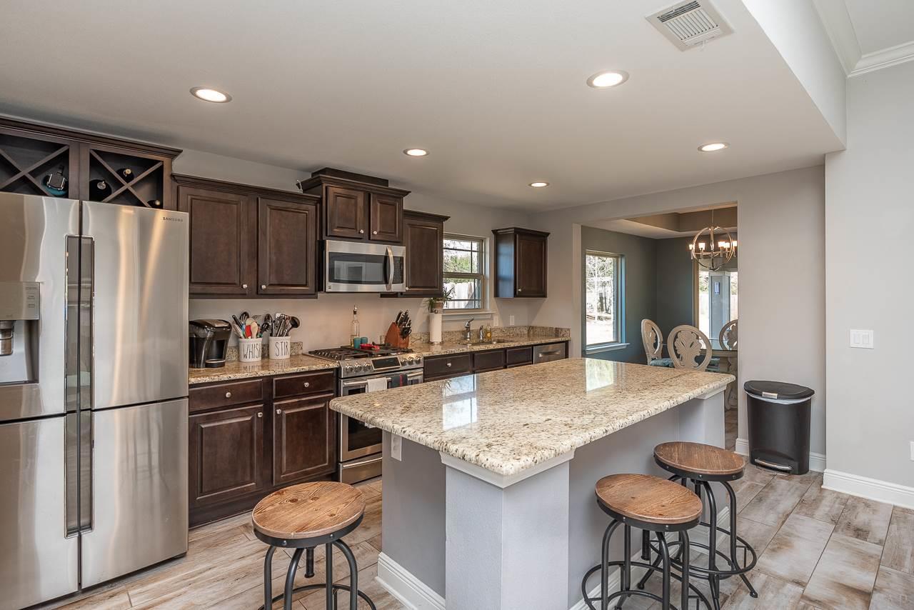 7263 Farmers Road Pensacola, FL 32526 - Photo 8 of 32 Gallery Image 8