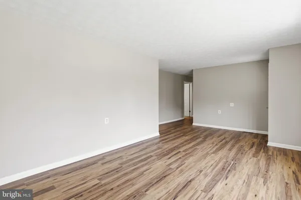 $2,600 | 638 Westwood Drive, Aberdeen, MD 21001