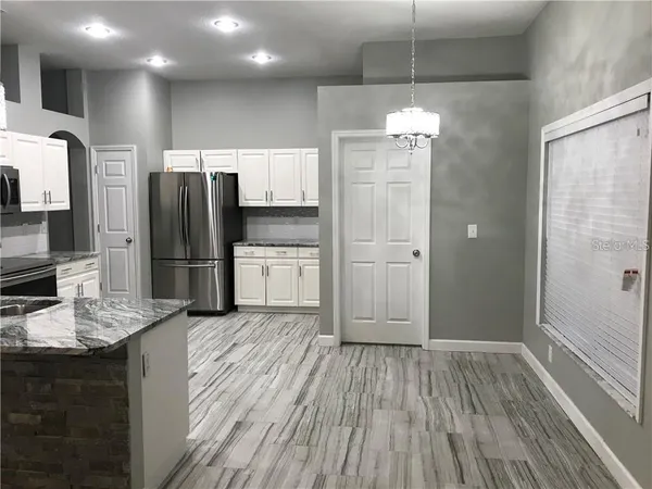 $2,900 | 1211 Dew Bloom Road, Brandon, FL 33511