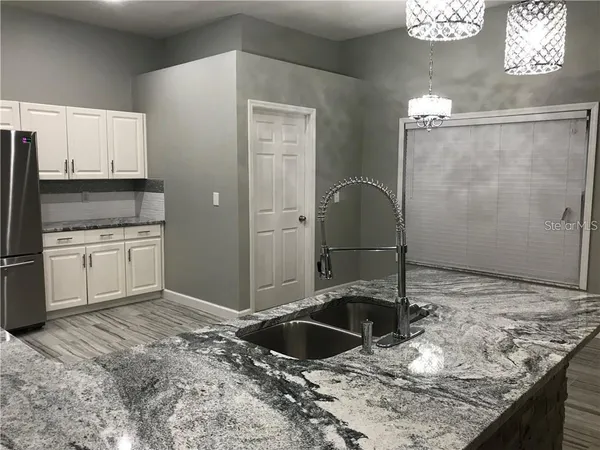 $2,900 | 1211 Dew Bloom Road, Brandon, FL 33511