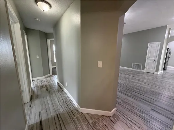 $2,800 | 1211 Dew Bloom Road, Brandon, FL 33511