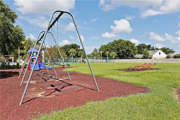 $2,800 | 1211 Dew Bloom Road, Brandon, FL 33511