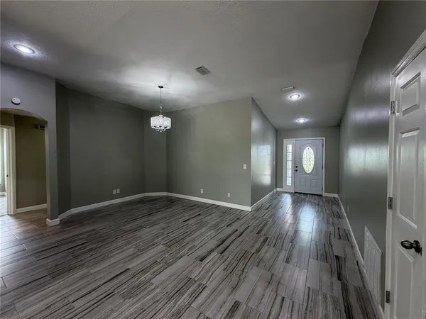 $2,800 | 1211 Dew Bloom Road, Brandon, FL 33511