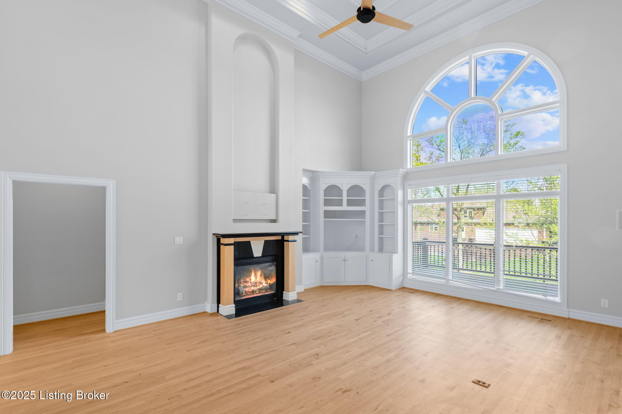 2907 Doe Ridge Court Prospect, KY 40059 - Photo 12 of 49 Great Room
