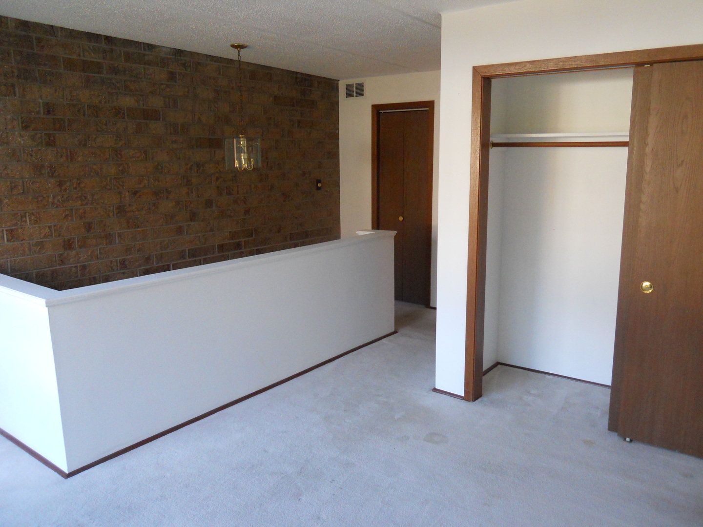508 Kenneth Circle Elgin, IL 60120 - Photo 10 of 19 a view of an empty room