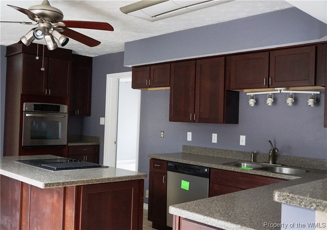 17807 Lebanon Road Spring Grove, VA 23881 - Photo 3 of 29 Gallery Image 3