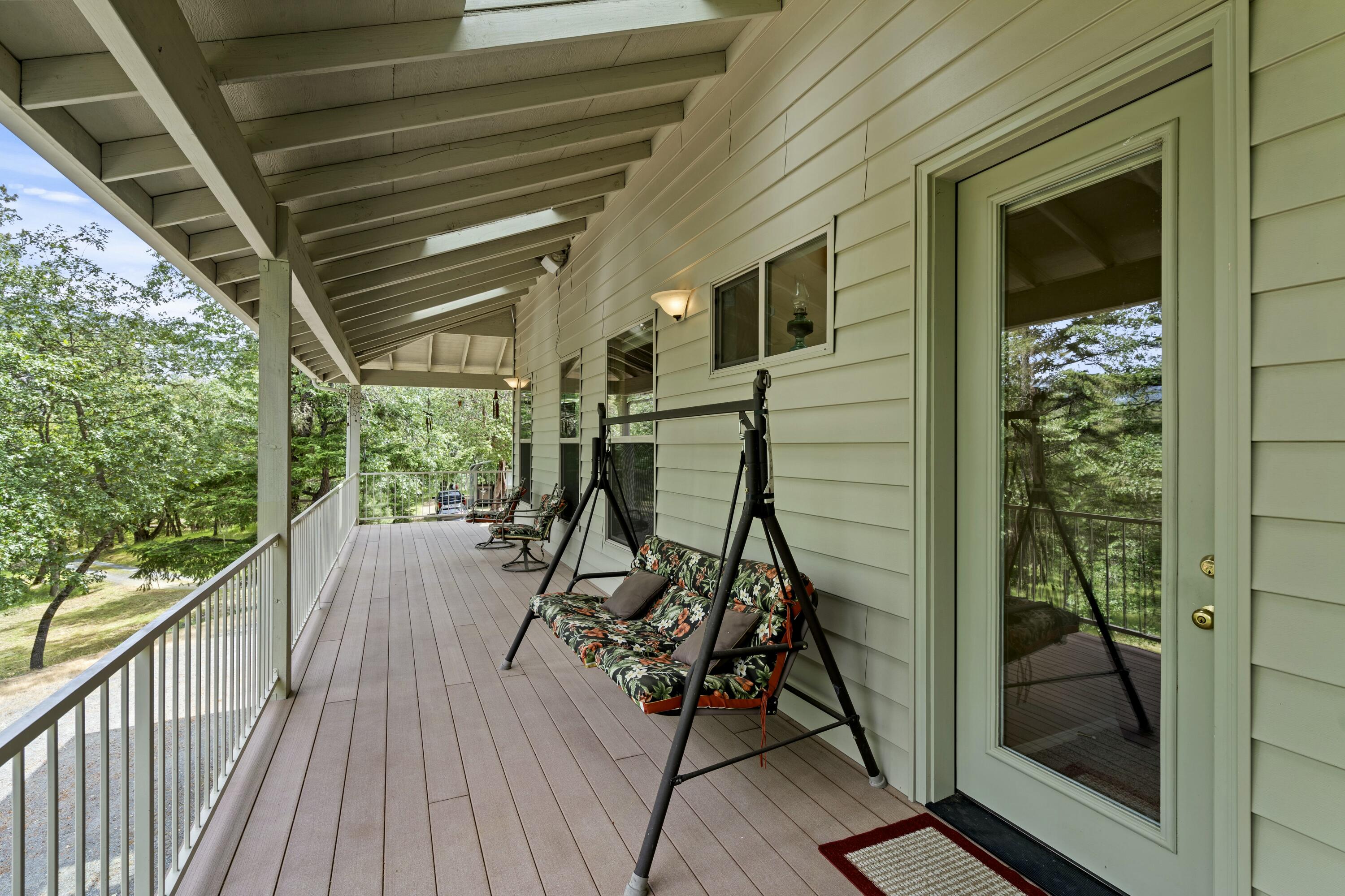 466 Three Pines Road Grants Pass, OR 97526 - Photo 33 of 41 Wrap Around Deck