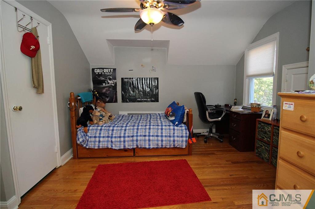 40 Stafford Road Colonia, NJ 07067 - Photo 25 of 25 a living room with furniture rug and window