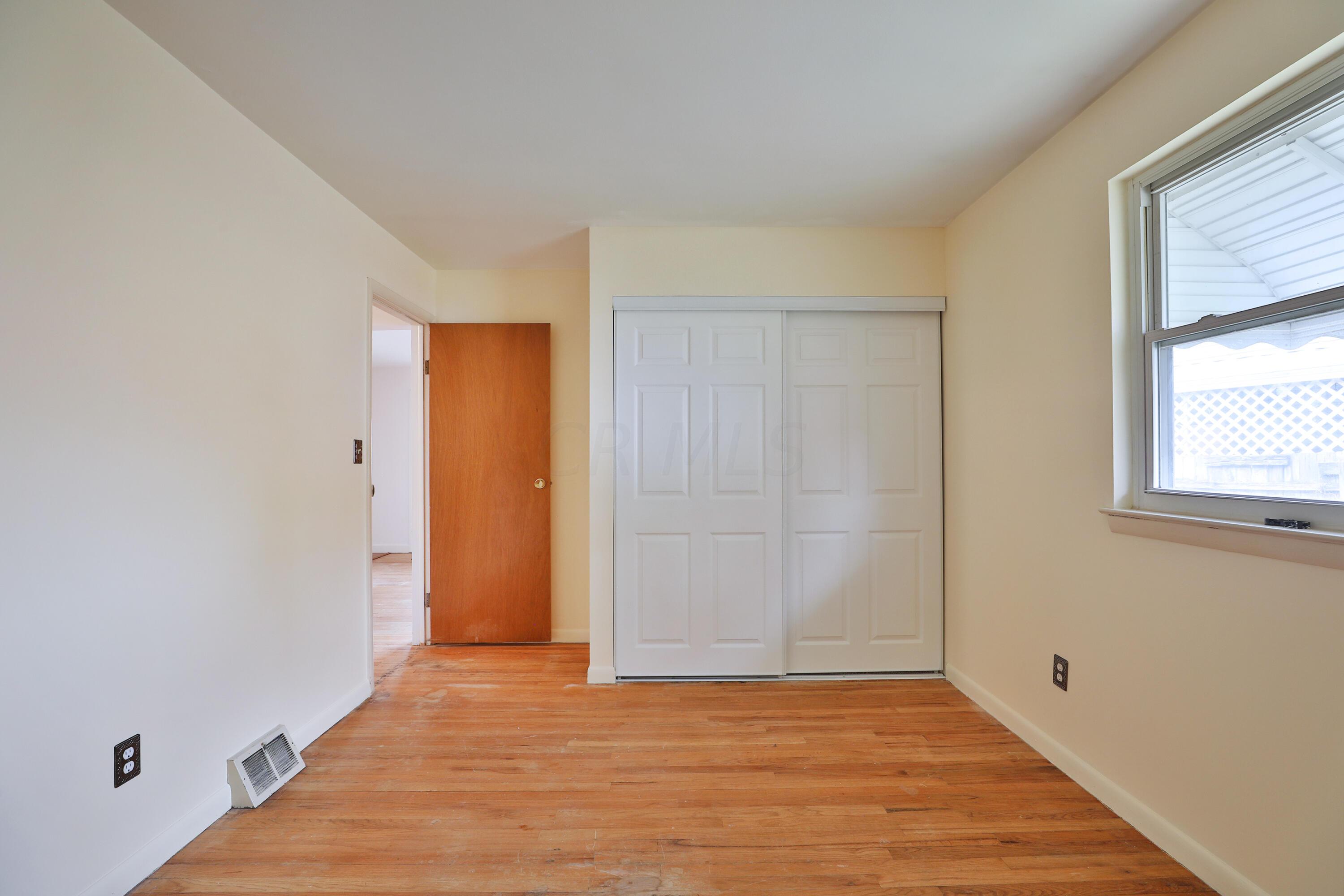 127 Cullman Road Columbus, OH 43207 - Photo 13 of 28 127-Cullman-14