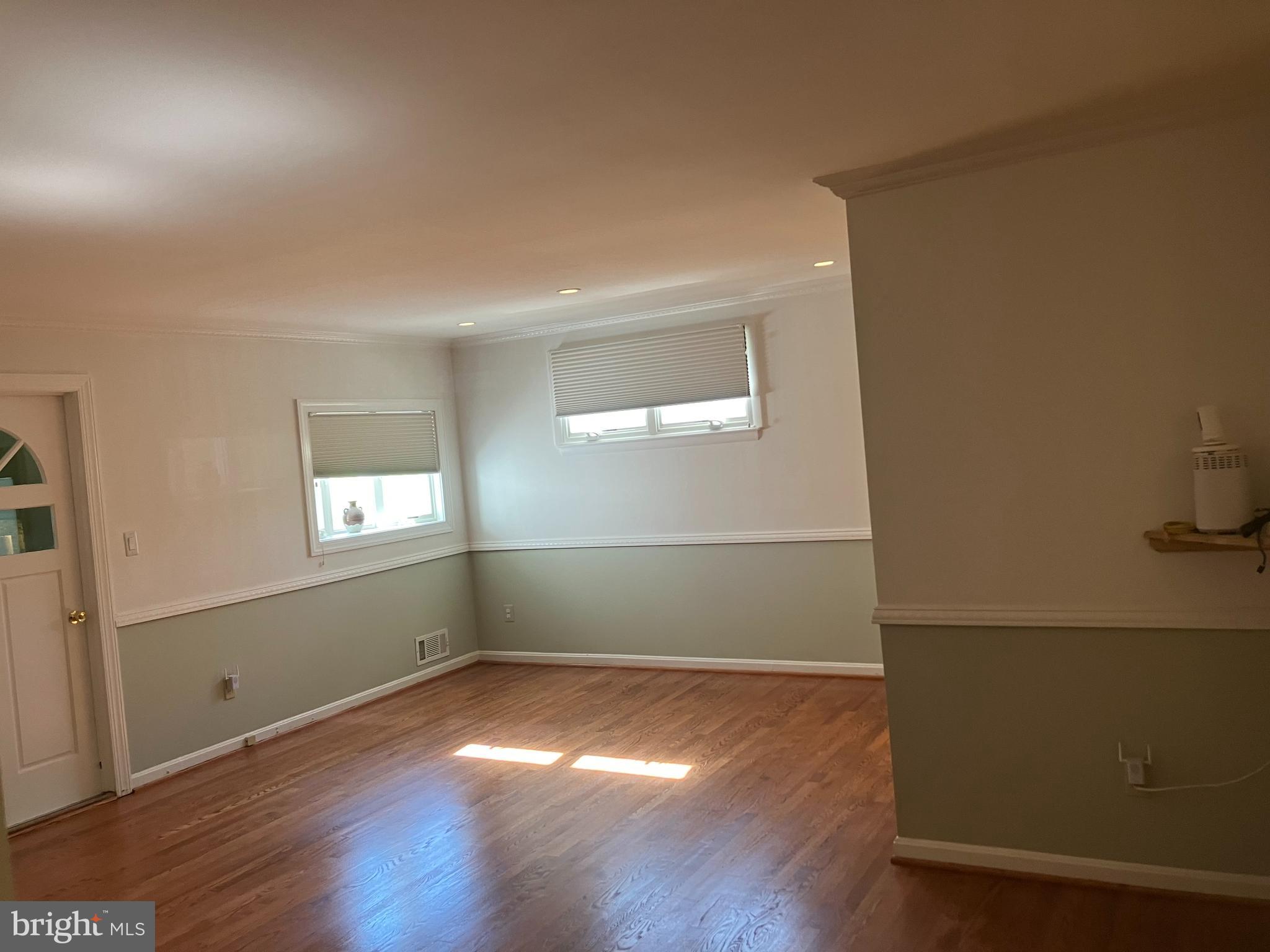 537 East Indian Spring Drive Silver Spring, MD 20901 - Photo 11 of 33