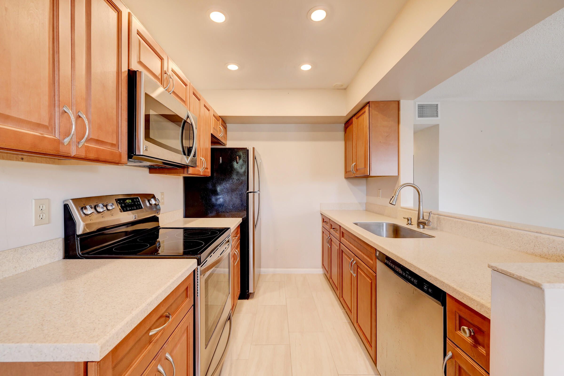 2600 South Kanner Highway, Unit R8 Stuart, FL 34994 - Photo 1 of 35 Kitchen