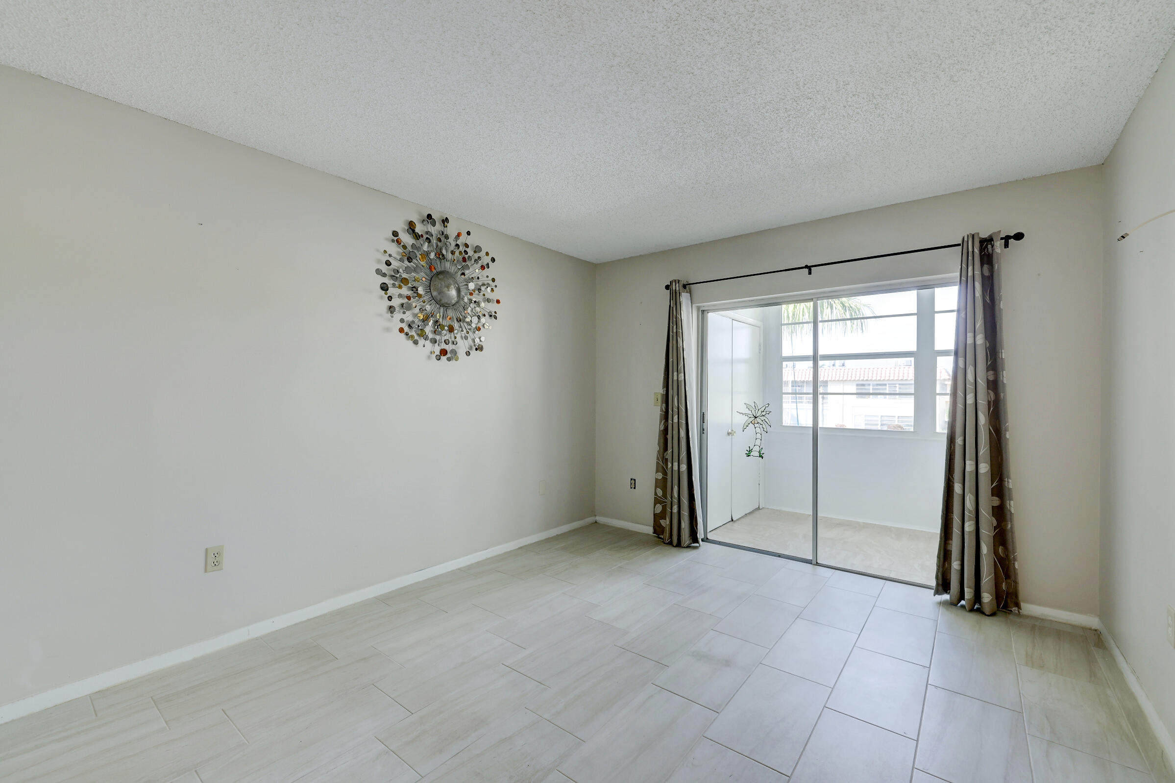 2600 South Kanner Highway, Unit R8 Stuart, FL 34994 - Photo 11 of 35 second bedroom