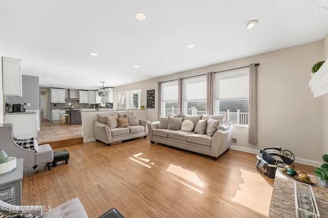 $1,300,000 | 8 Tamar Court, Manalapan, NJ 07726