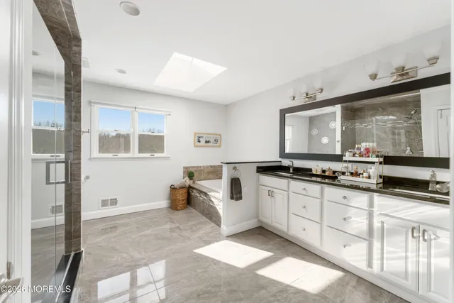 $1,300,000 | 8 Tamar Court, Manalapan, NJ 07726