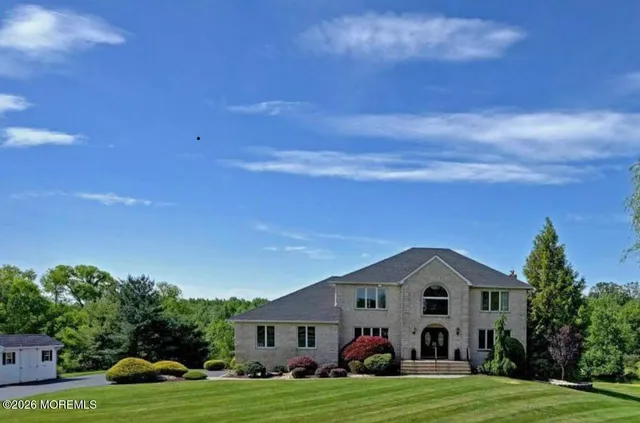 $1,300,000 | 8 Tamar Court, Manalapan, NJ 07726