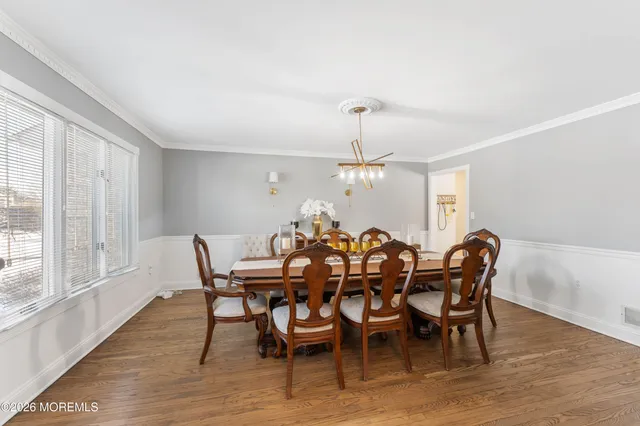 $1,300,000 | 8 Tamar Court, Manalapan, NJ 07726