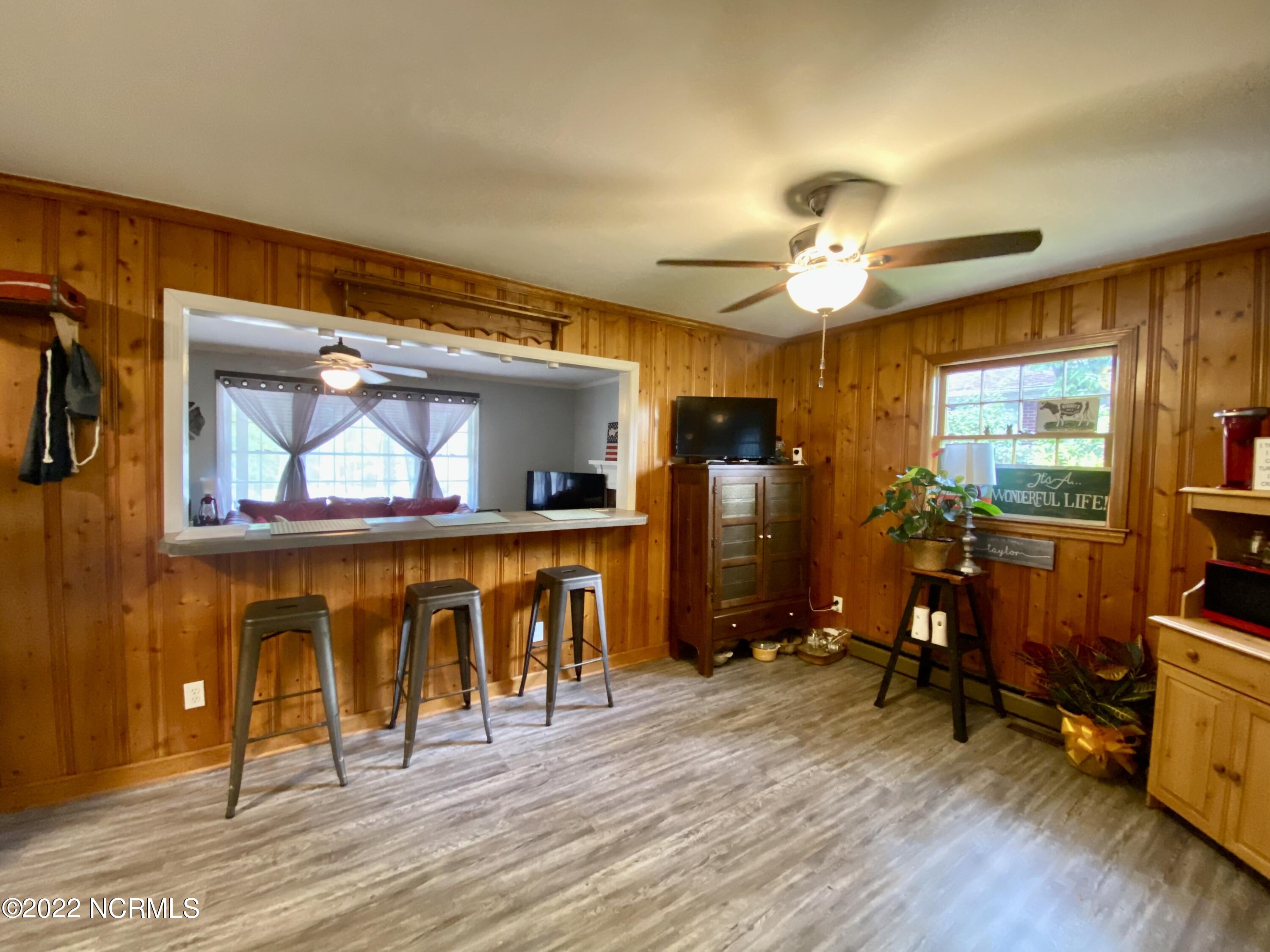 1605 Summit Drive Rockingham, NC 28379 - Photo 5 of 16 45555100-FD87-44F1-A017-A75668F2640D