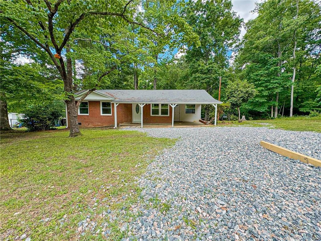 5326 Nola Street Trinity, NC 27370 - Photo 2 of 25