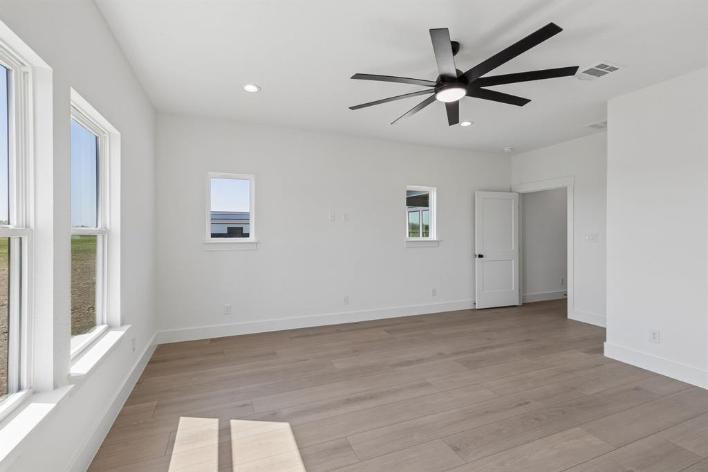 9251 Old Stoney Road Ponder, TX 76259 - Photo 27 of 32