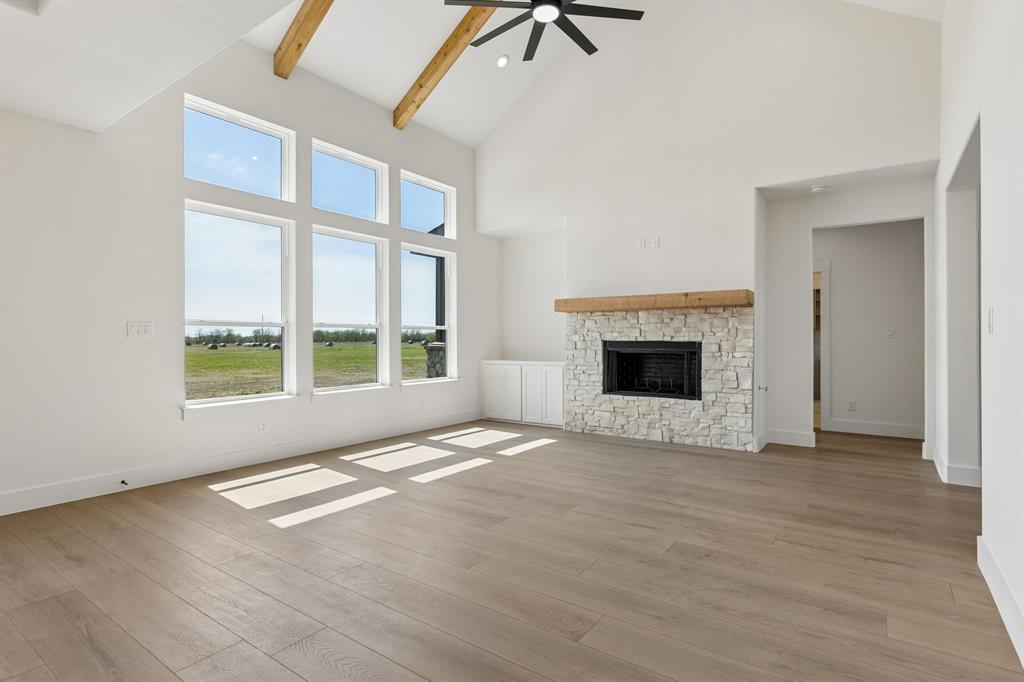 9251 Old Stoney Road Ponder, TX 76259 - Photo 4 of 32